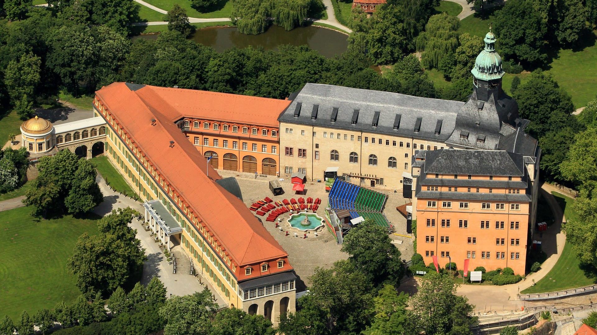 Das Schloss in Sondershausen: Hier ist ein Jugendlicher verunglückt. (Archivbild)