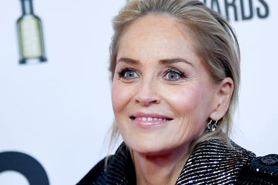 Sharon Stone hat sich Gedanken zu Trump, Putin und die Demokratie gemacht.