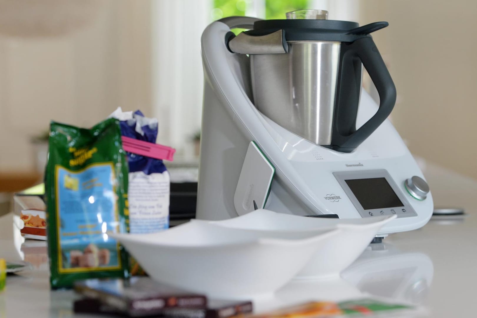 Kekse zubereiten: Mit einem Thermomix Gerät.