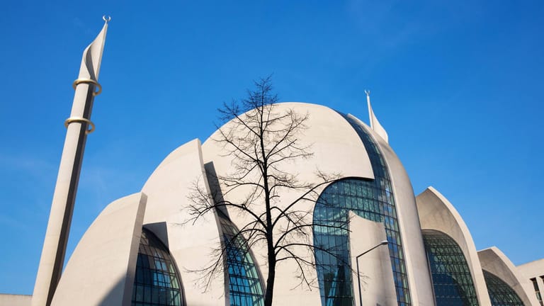 Die DITIB Zentral-Moschee in Köln-Ehrenfeld: Auch hier könnten die neuen Imame predigen.