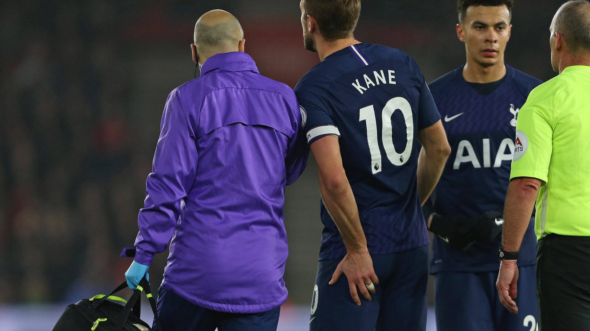 Da ist es passiert: Harry Kane verletzte sich gegen Southampton am Oberschenkel Da ist es passiert: Harry Kane verletzte sich gegen Southampton am Oberschenkel