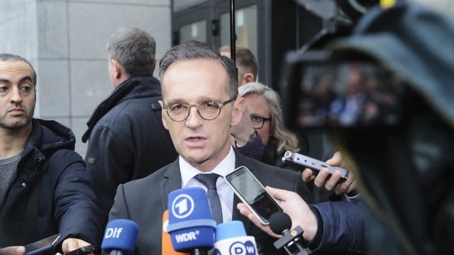 Außenminister Heiko Maas und seine EU-Amtskollegen kommen in Brüssel zu einem Sondertreffen zusammen, um über die Krisenherde in Nahost und Libyen zu beraten. Außenminister Heiko Maas und seine EU-Amtskollegen kommen in Brüssel zu einem Sondertreffen zusammen, um über die Krisenherde in Nahost und Libyen zu beraten.