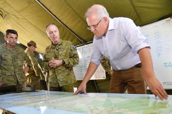 Australiens Premier Scott Morrison im Brandgebiet: Die Wut der Australier über den Regierungschef wächst.