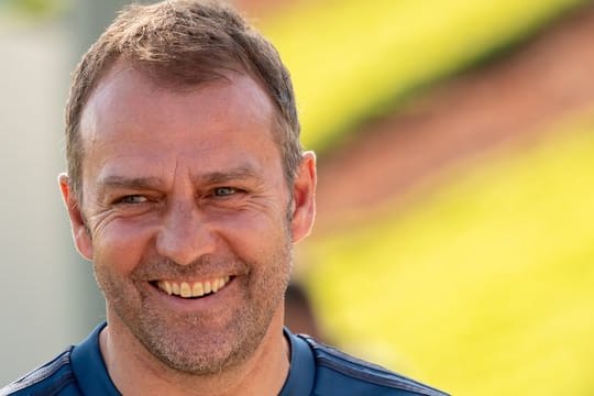 Hat gut Lachen: Bayern-Coach Hansi Flick.