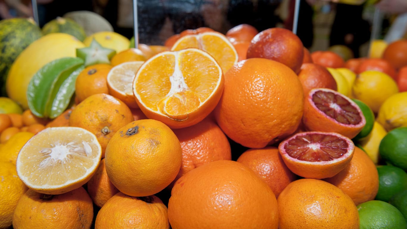 Orangen: Spuren des Pflanzenschutzmittels wurden immer wieder auf Zitrusfrüchten nachgewiesen.