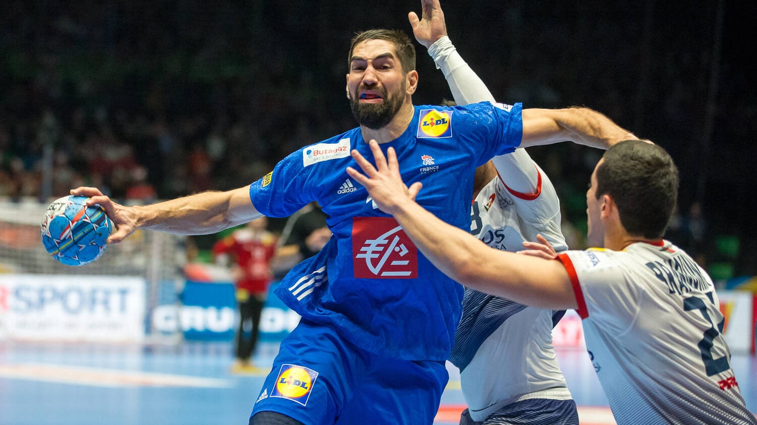 Kaum ein Durchkommen: Nikola Karabatic verlor mit Frankreich völlig überraschend gegen Portugal