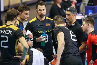Die deutschen Volleyballer hatten im Finale gegen Frankreich keine Chance.
