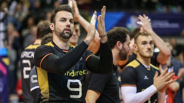 Musste sich mit einer Niederlage von der großen Volleyball-Bühne verabschieden: Georg Grozer. Musste sich mit einer Niederlage von der großen Volleyball-Bühne verabschieden: Georg Grozer.