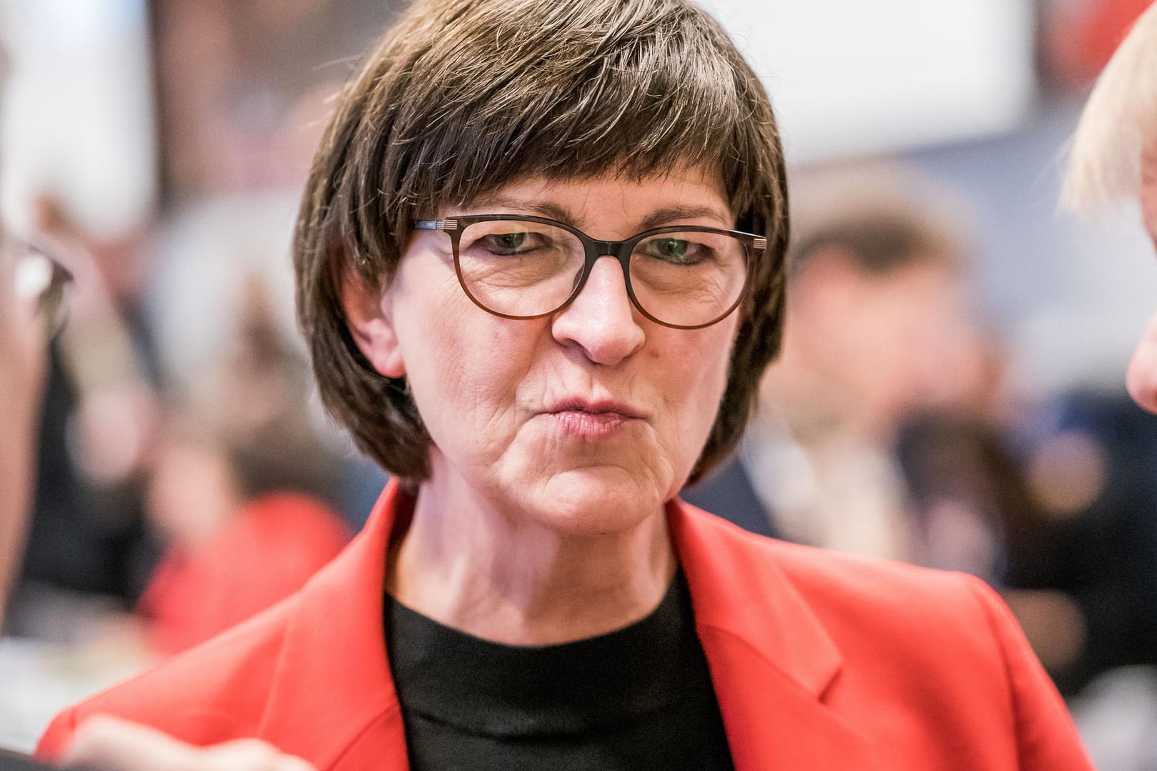 Saskia Esken auf der Klausur der SPD-Bundestagsfraktion: Die Bundesvorsitzende der SPD hat sich in einem Interview positiv zu einem "demokratischen Sozialismus" geäußert.