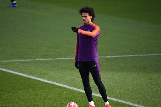 Hat bei Manchester City wieder das Training mit dem Ball aufgenommen: Leroy Sané.