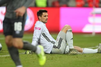 Frustriert: Bayern-Keeper Sven Ulreich musste beim Test in Nürnberg öfter hinter sich greifen.