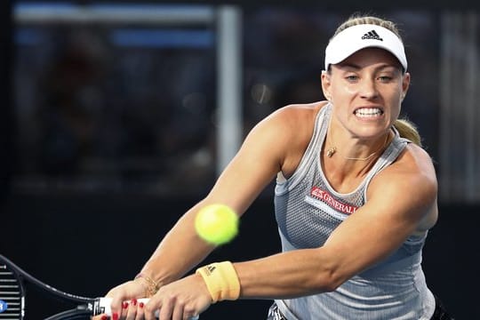 Hat sich an einem Benefiz-Match für Betroffene der Buschbrände in Australien beteiligt: Angelique Kerber in Aktion.