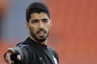 Fällt für den FC Barcelona noch länger aus, als befürchtet: Luis Suárez.