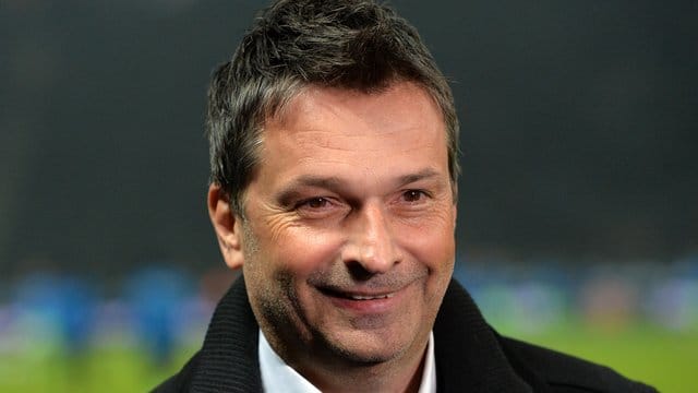 Kritisiert Bayern München für dessen Transferpolitik: Christian Heidel.