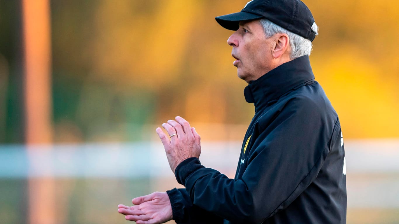 Lucien Favre: Dortmunds Trainer hat die Hoffnung noch nicht aufgegeben.