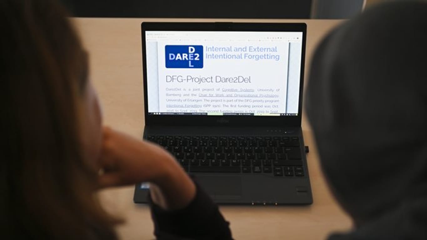 Mit "Dare2Del" haben Forscher ein Programm entwickelt, das Ordnung auf dem Computer schaffen soll.