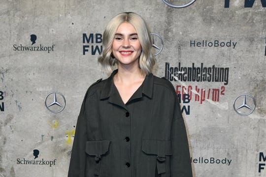 Stefanie Giesinger auf der Fashion Week in Berlin.