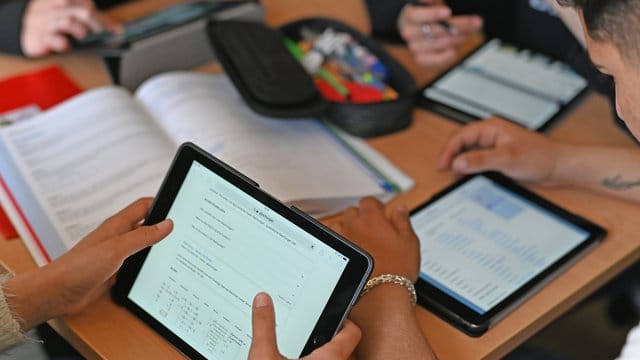 Ungeachtet der schwächeren Weltkonjunktur bleibt die Digitalbranche in Deutschland auf Wachstumskurs. Ungeachtet der schwächeren Weltkonjunktur bleibt die Digitalbranche in Deutschland auf Wachstumskurs.