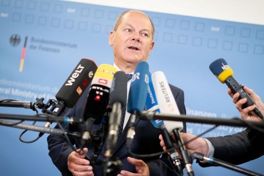 Finanzminister Olaf Scholz (SPD) hat 2019 einen neuen Haushaltsüberschuss-Rekord verzeichnet.