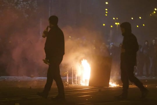 In der Neujahrsnacht ist im Stadtteil Connewitz zu Zusammenstößen zwischen Linksautonomen und der Polizei gekommen.