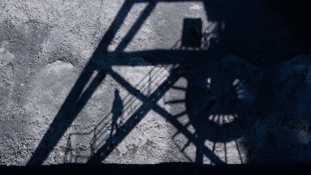 Steinkohle lagert im Kohlehafen des Kohlekraftwerks Mehrum im Landkreis Peine. Steinkohle lagert im Kohlehafen des Kohlekraftwerks Mehrum im Landkreis Peine.