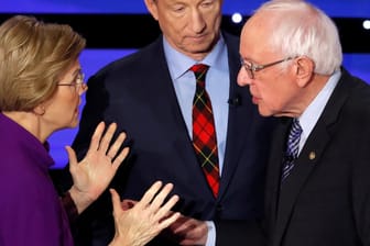 Elizabeth Warren und Bernie Sanders: Dicke Luft zwischen zwei prominenten Demokraten?