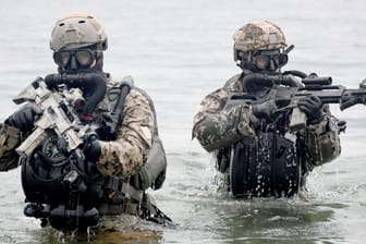 Kampfschwimmer der Bundeswehr: Die Ausbildung ist hart, nur wenige halten durch. Die Spezialeinheit kommt in Extremsituationen zum Einsatz – und ist meist geheim unterwegs.