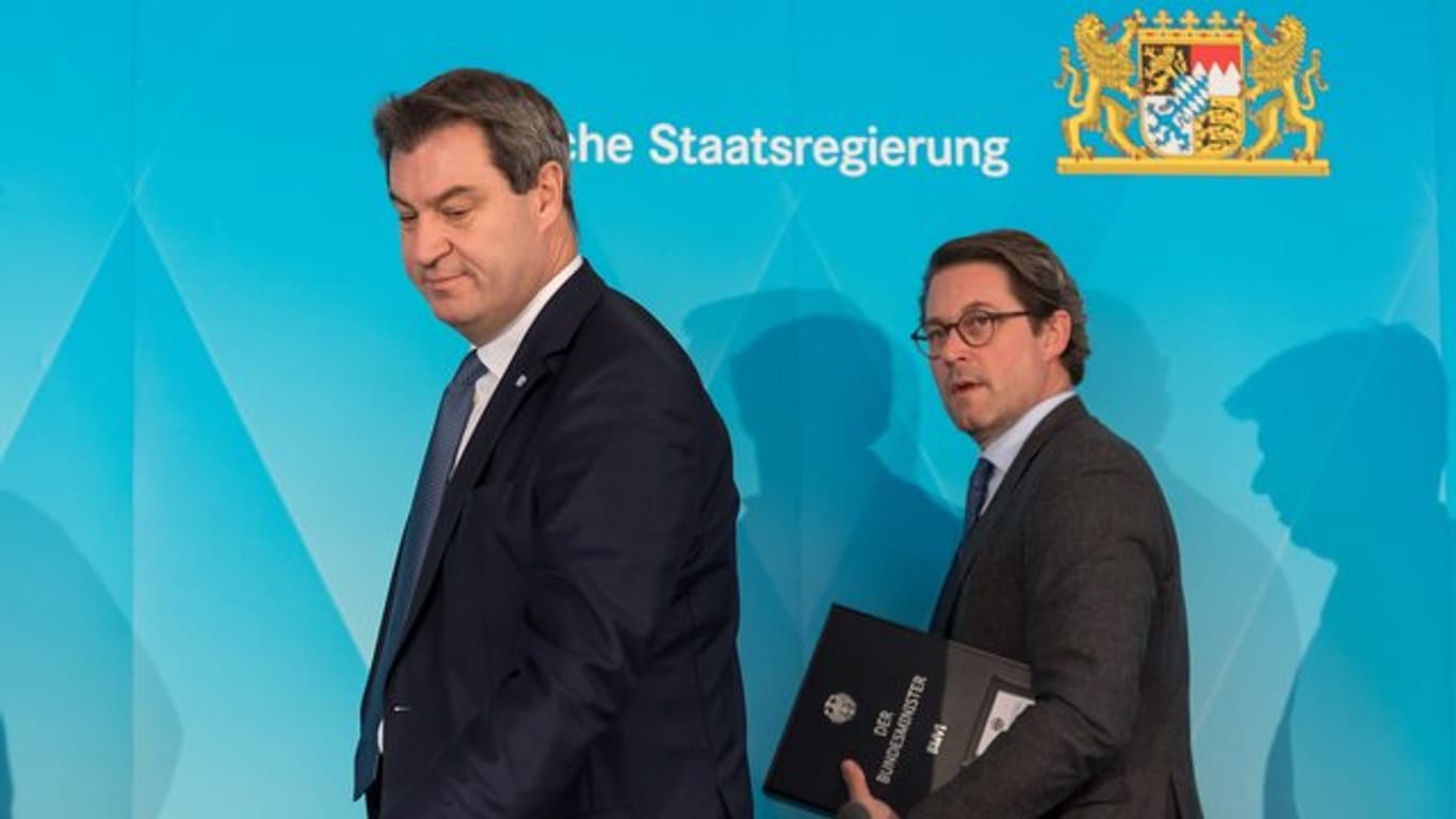 Steht CSU-Chef Markus Söder (l) noch zu Bundesverkehrsminister Andreas Scheuer?.