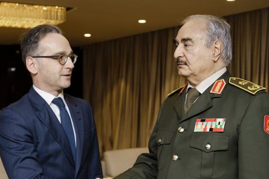 General Chalifa Haftar (r.
