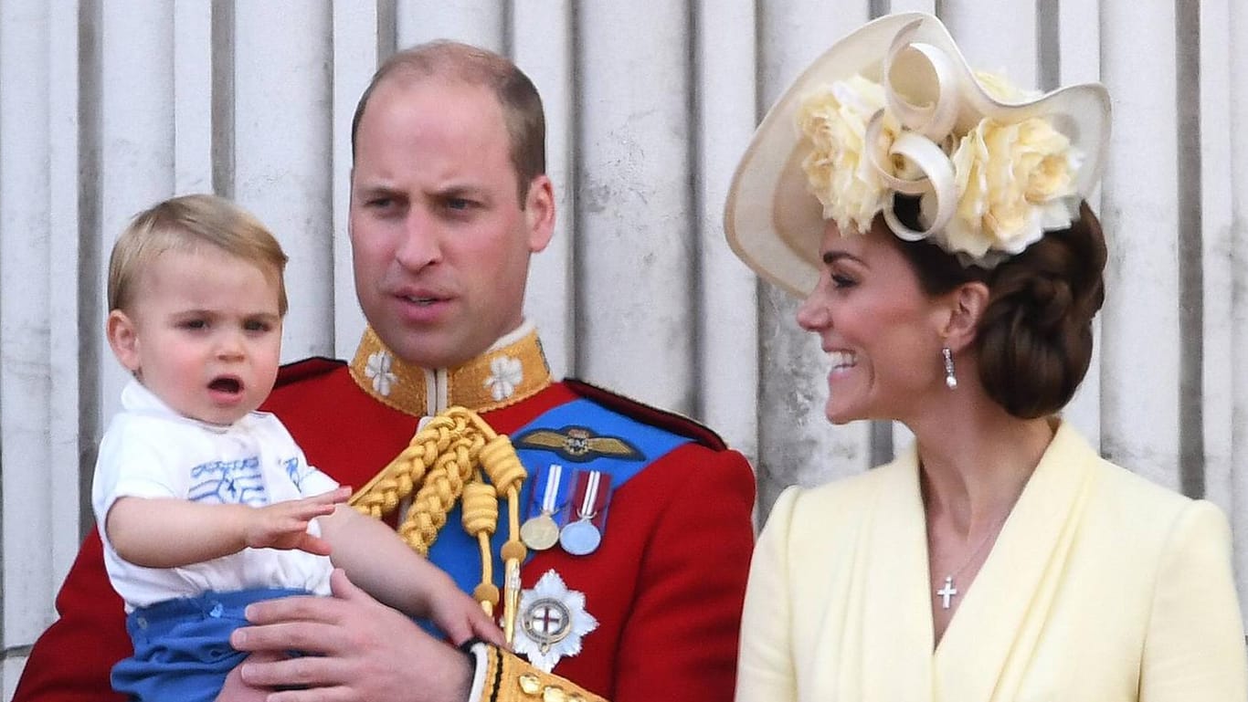 Prinz William mit seiner Familie: Herzogin Kate, Prinz George, Prinz Louis und Prinzessin Charlotte.