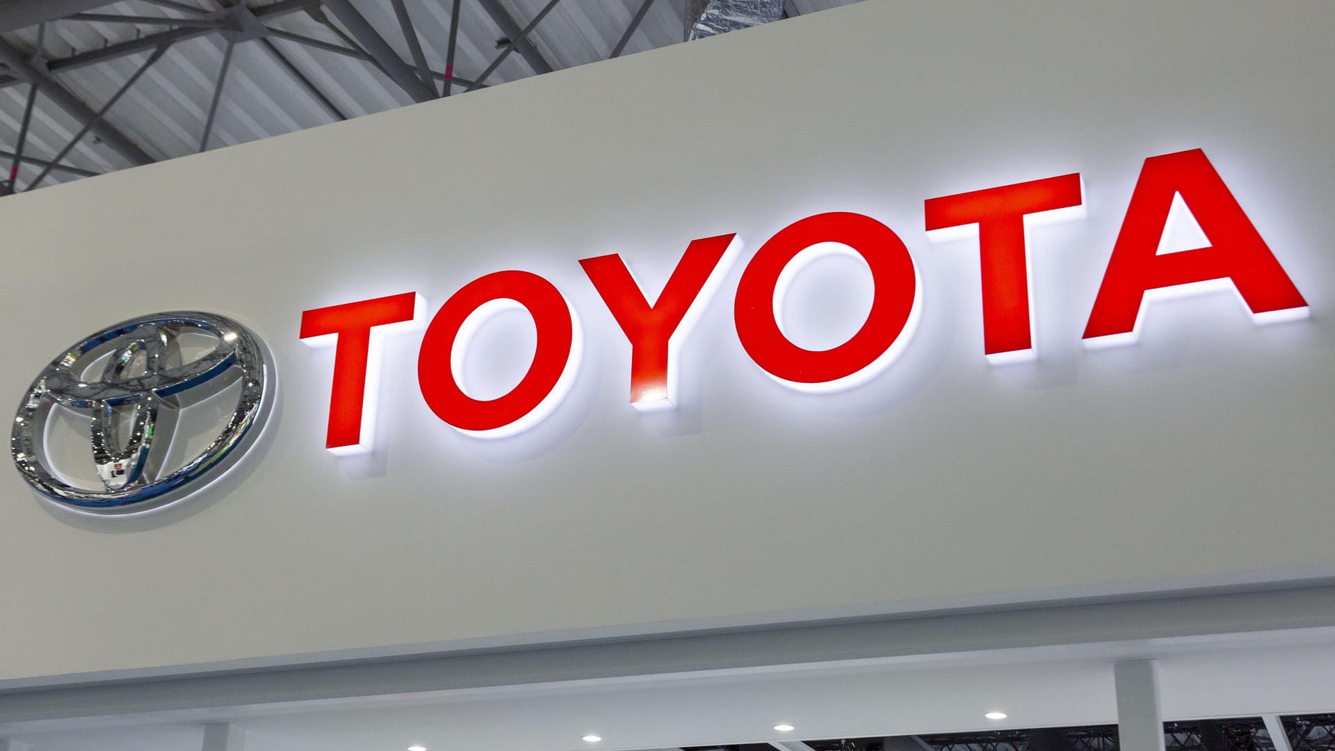 Toyota: Das japanische Unternehmen will sich von einem "Autobauer zu einem Mobilitätsunternehmen" weiterentwickeln. Toyota: Das japanische Unternehmen will sich von einem "Autobauer zu einem Mobilitätsunternehmen" weiterentwickeln.