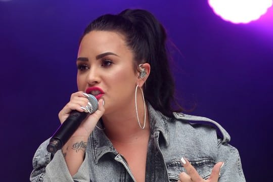 Demi Lovato bekommt demnächst die ganz große Bühne.