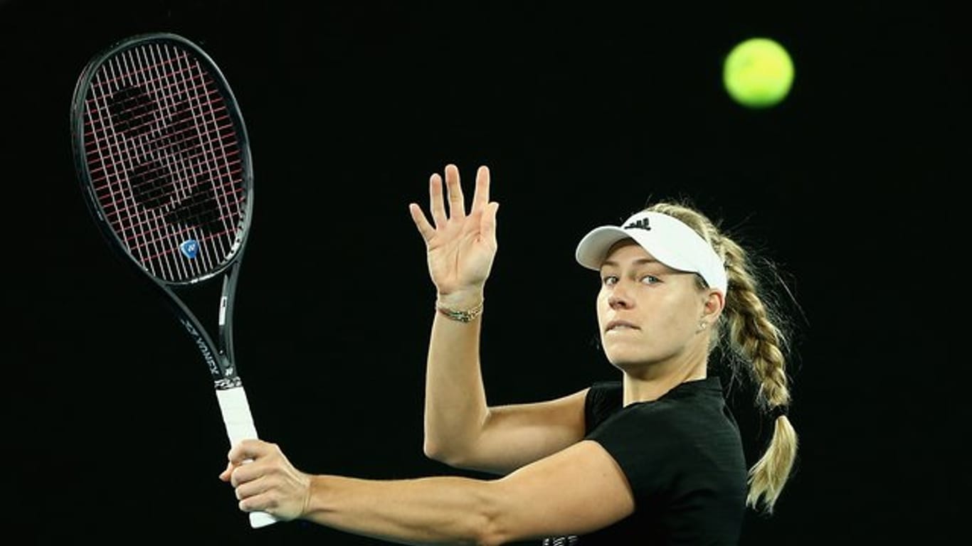 Beim ersten Grand-Slam-Turnier der neuen Saison wird Angelique Kerber auf eine Qualifikantin treffen.