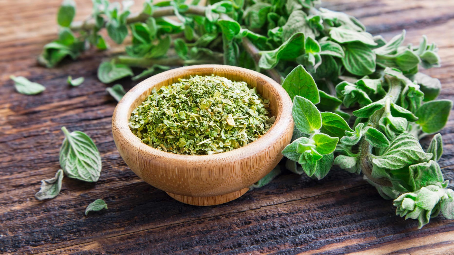 Oregano: In Proben des Gewürzes sei ein hoher Gehalt an sogenannten Pyrrolizidinalkaloiden gefunden worden.