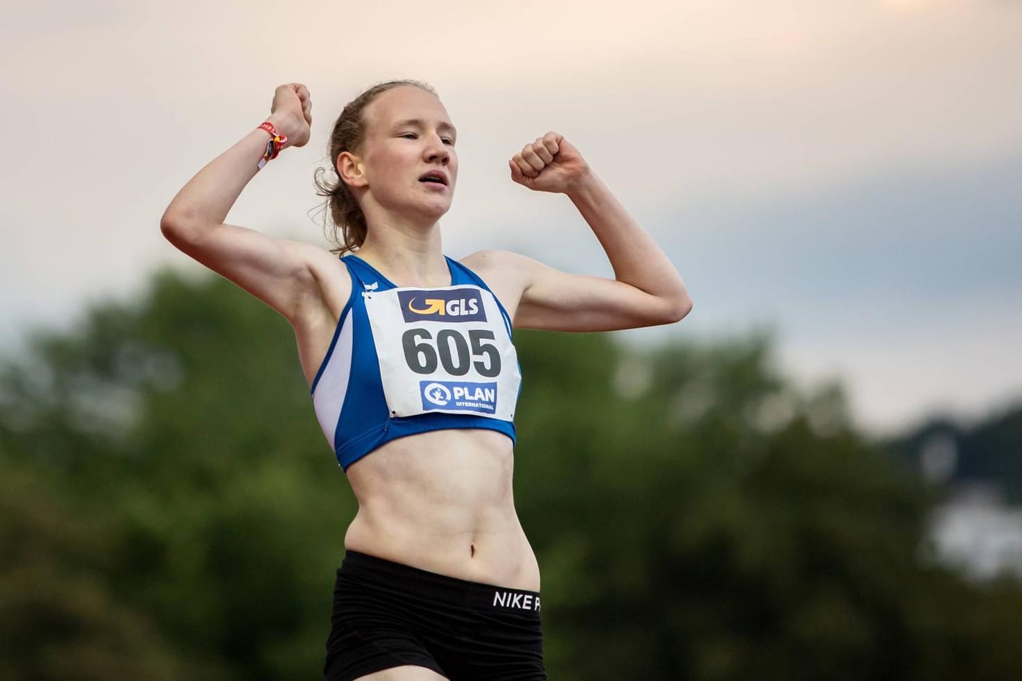 Deutsche Jugend-Meisterschaften in Ulm: Lisa Hausdorf feiert ihren ersten deutschen Meistertitel über 1.500 Meter.