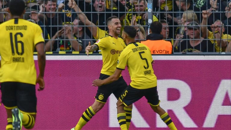 Torjubel: Paco Alcacer erzielte insgesamt 26 Tore für Borussia Dortmund.