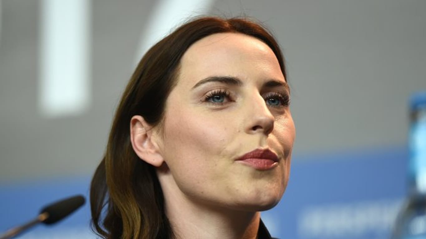 Antje Traue wird 39.