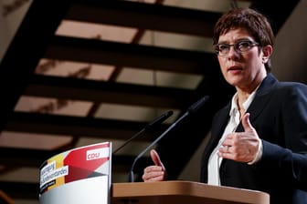 Annegret Kramp-Karrenbauer, die Vorsitzende der CDU und Verteidigungsministerin: Auf der CDU-Klausur in Hamburg ging es auch um ihre Zukunft.
