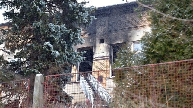 Ausgebrannt: Das Pflegeheim für Behinderte in Tschechien.