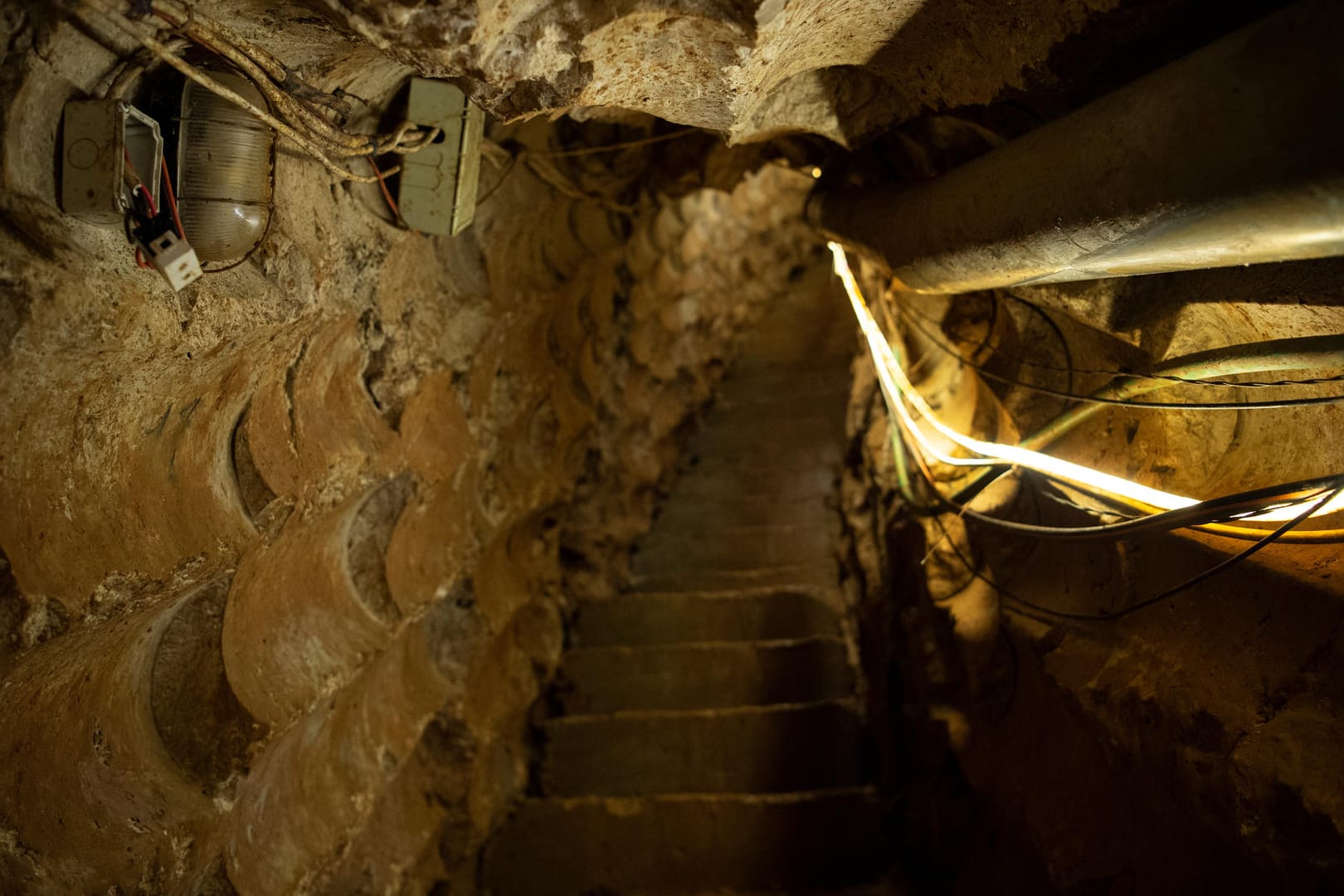 Einer der Tunnel vom Libanon nach Israel: Um den Bau weiterer solcher Tunnel zu verhindern, baut Israel ein neues Warnsystem (Archivbild).