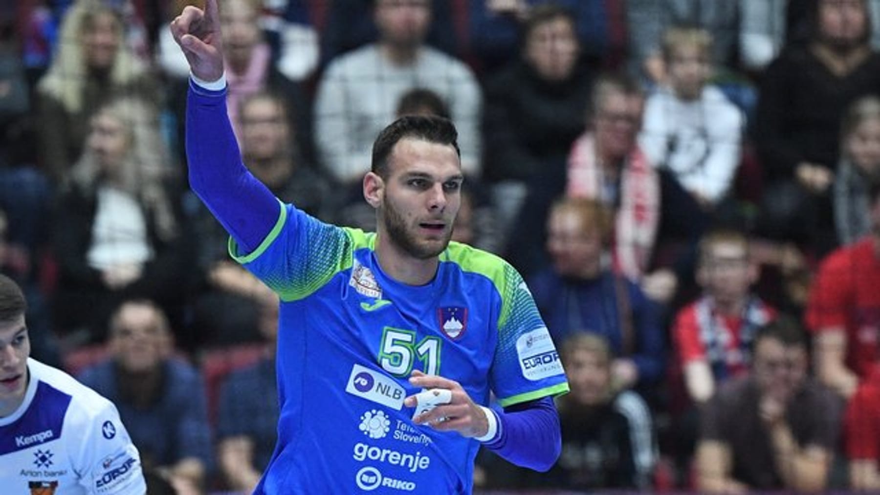 HandballEuropameisterschaft Slowenien verliert erstmals Ungarn darf