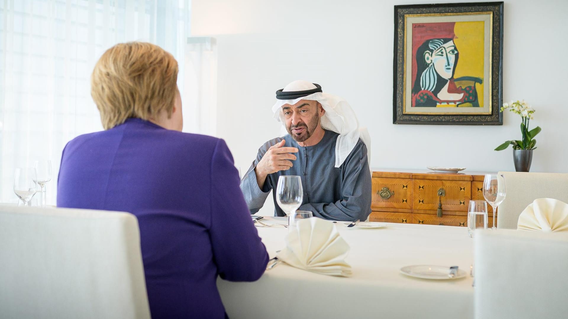 Kanzlerin Merkel empfing den Kronprinzen von Abu Dhabi, Mohammed bin Zayed al Nahyan.