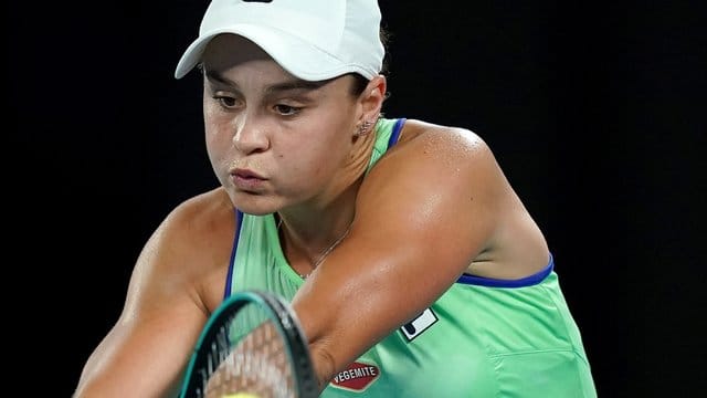 Hat die zweite Runde der Australian Open erreicht: Ashleigh Barty in Aktion. Hat die zweite Runde der Australian Open erreicht: Ashleigh Barty in Aktion.