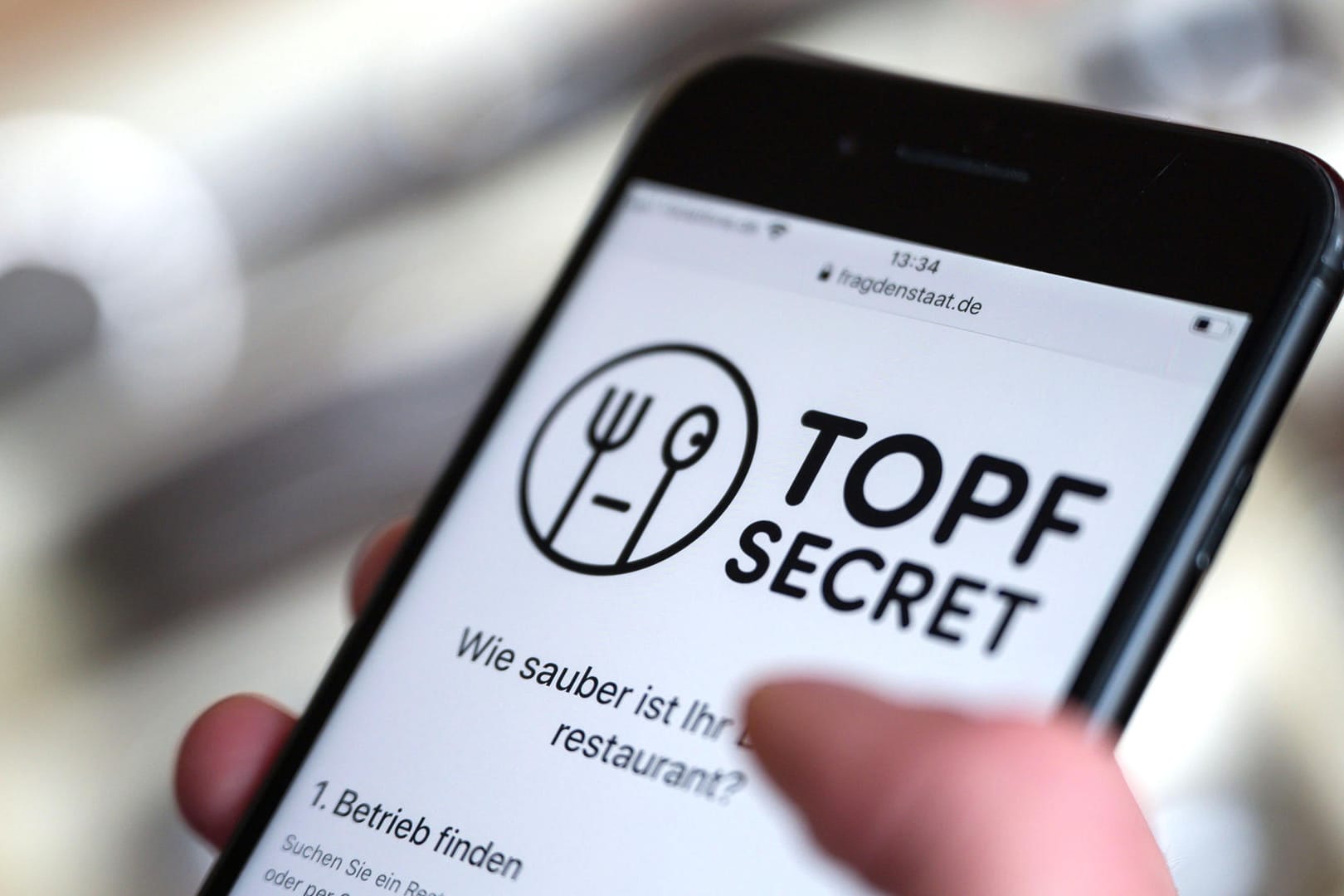 Lebensmittelkontrollen: Fast 40.000 Anträge auf Einsicht in Lebensmittelkontrollberichte sind seit Anfang 2019 mit Hilfe der Plattform "Topf Secret" gestellt worden.