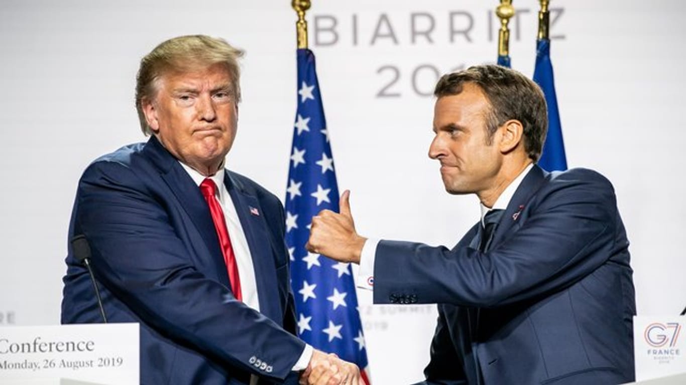 Der französische Präsident Emmanuel Macron und US-Präsident Donald Trump, hier bei einer Pressekonferenz im Januar, führen Gespäche über eine Besteuerung von Digitalunternehmen.