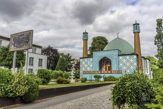 Die Imam-Ali-Moschee an der Alster (Archivbild): Sitz des Islamischen Zentrums Hamburg.