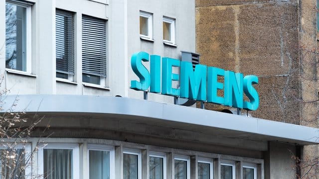 Siemens: Der Technologiekonzern zählt zu den bekanntesten deutschen Unternehmens weltweit. Siemens: Der Technologiekonzern zählt zu den bekanntesten deutschen Unternehmens weltweit.