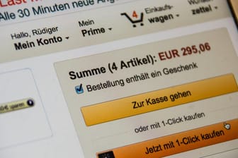 Onlineversand: Die Verbraucher kaufen besonders gern Bekleidung, Elektronikartikel und Computerzubehör im Internet.