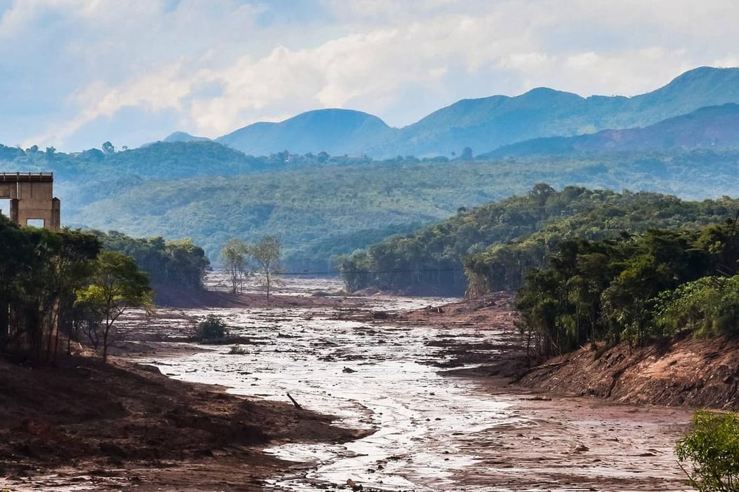 Der gebrochene Damm in Brumadinho: Der TÜV Süd wird von Brasilien verklagt.