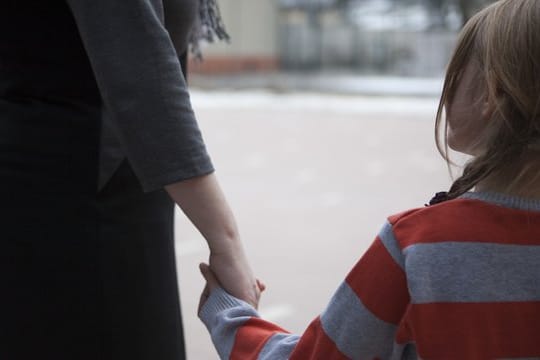 Wer sich spät um eine Berufsunfähigkeitspolice kümmert, muss unter Umständen tief in die Tasche greifen. Wer sich spät um eine Berufsunfähigkeitspolice kümmert, muss unter Umständen tief in die Tasche greifen.